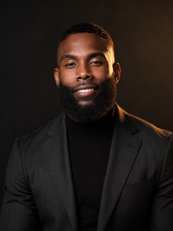Earl Wolff